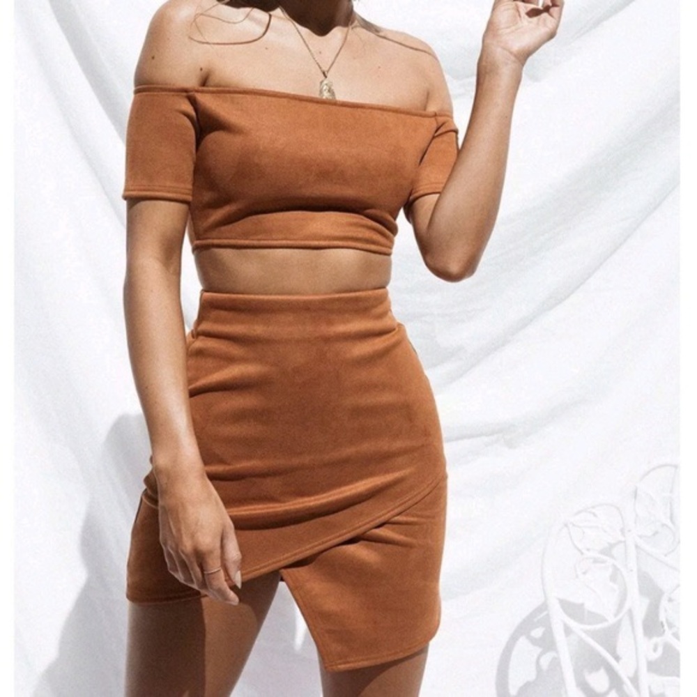 Sabo Skirt Suede Two Piece Set